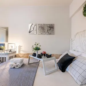 Cocomelo Apts Apartment